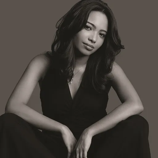 Portrait of Dasha Logan