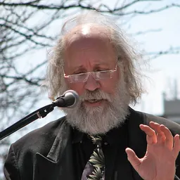 Portrait of Cary Nelson