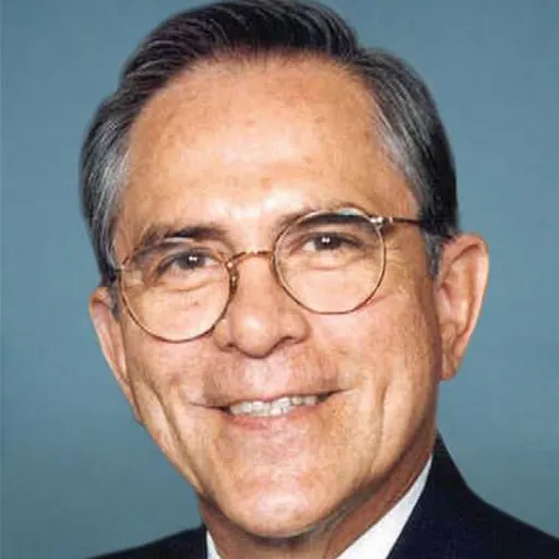 Portrait of Rubén Hinojosa