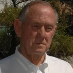 Portrait of Bob Cashell