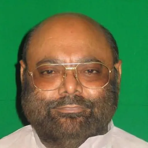 Portrait of Dhirendra Agarwal