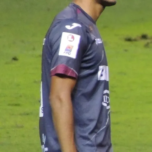 Portrait of Deyver Vega