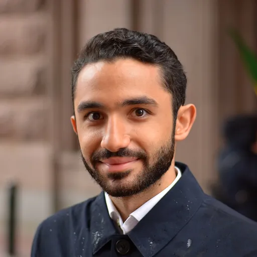 Portrait of Daniel Riazat