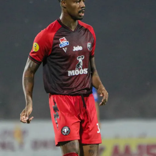 Portrait of Evson Patrício