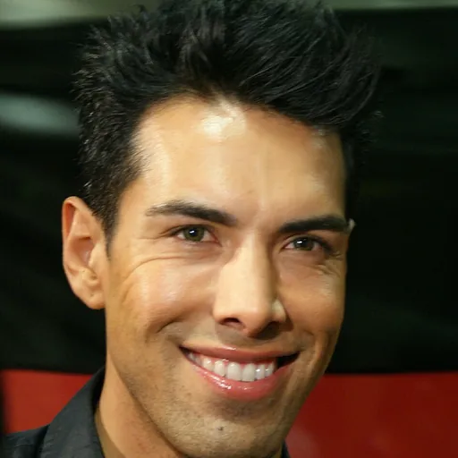 Portrait of Oscar Loya