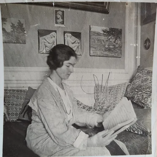 Portrait of Lucie Bouniol