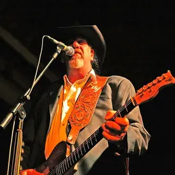 Portrait of Ray Benson