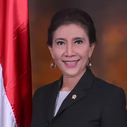 Portrait of Susi Pudjiastuti