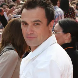 Portrait of Shannon Noll