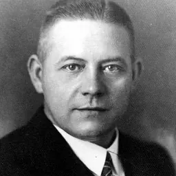 Portrait of Werner Schrader