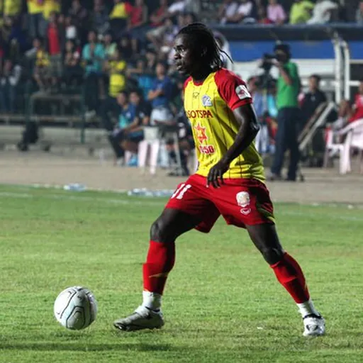 Portrait of Evans Mensah