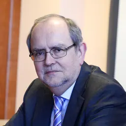 Portrait of Thomas Goetz