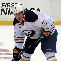 Portrait of Mark Pysyk