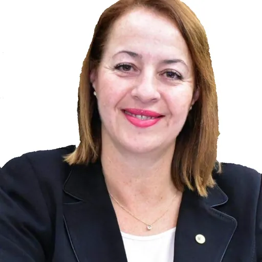 Portrait of Samia Moualfi