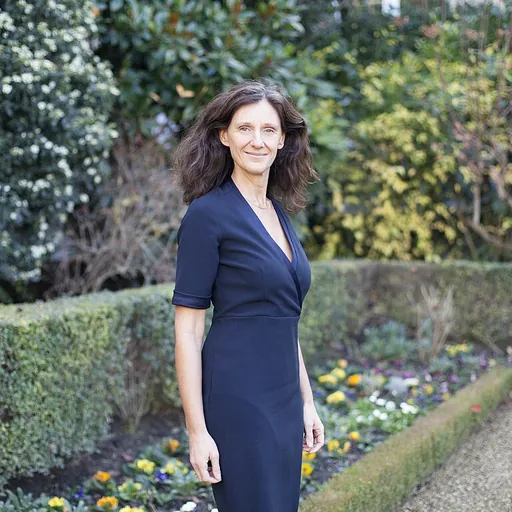 Portrait of Élise Fajgeles