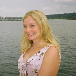 Portrait of Nadine Unger