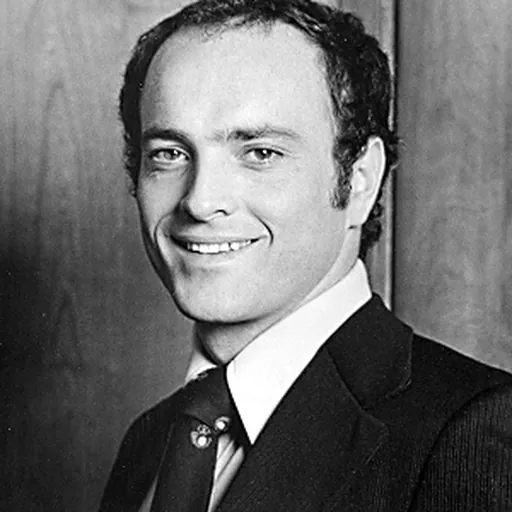 Portrait of Kevin Dobson