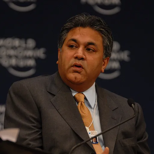 Portrait of Arif Naqvi