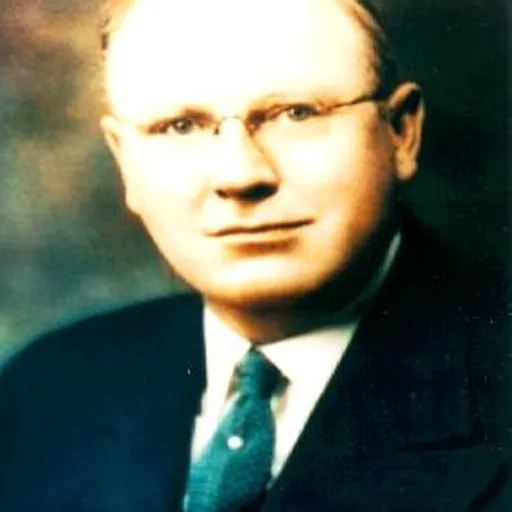 Portrait of Frank Hague Eggers
