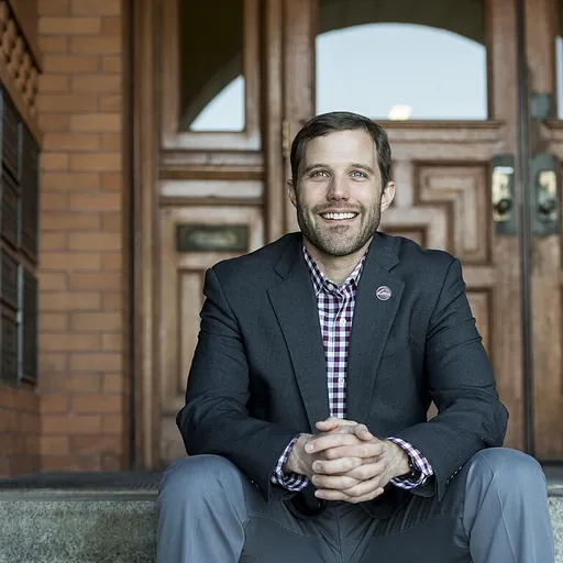 Portrait of Seth Bodnar
