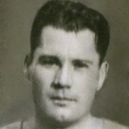 Portrait of Harry Lundahl