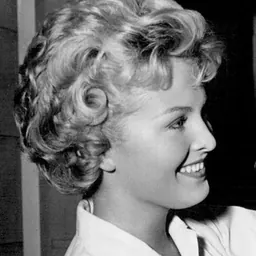 Portrait of Marianne Gaba