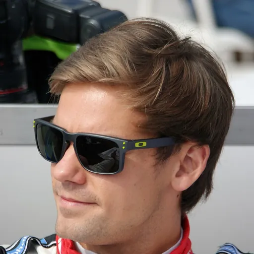 Portrait of Tom Chilton