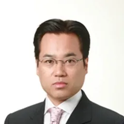 Portrait of Kazufumi Taniguchi