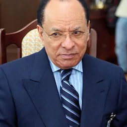 Portrait of Léon Kengo