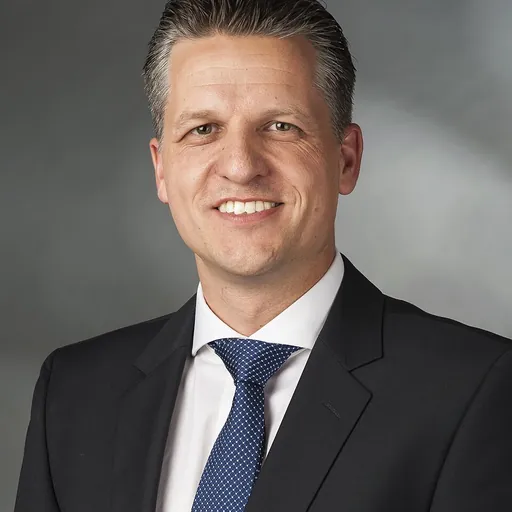 Portrait of Thorsten Frei