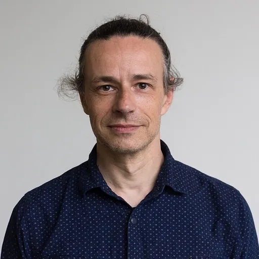 Portrait of Ron Regé, Jr.