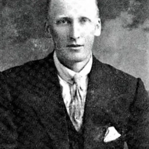 Portrait of Tom Hales