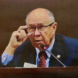 Portrait of Chuck Winder