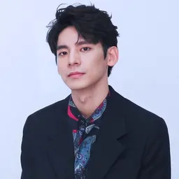 Portrait of Austin Lin