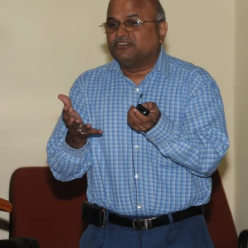 Portrait of Srinivasan Ramakrishnan