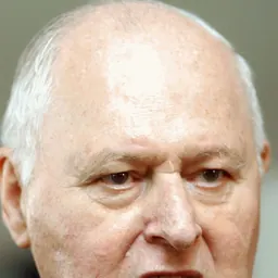 Portrait of Aloísio Lorscheider
