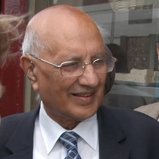 Portrait of Tarsem King, Baron King of West Bromwich