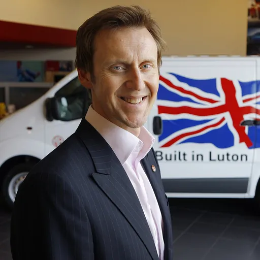 Portrait of Duncan Aldred