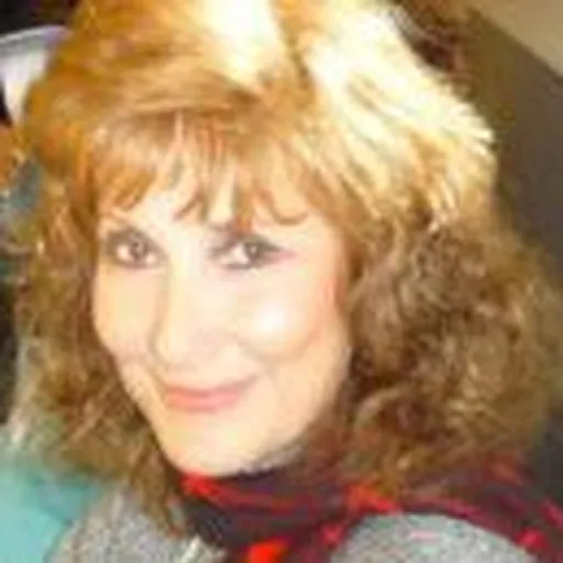 Portrait of Linda Rich