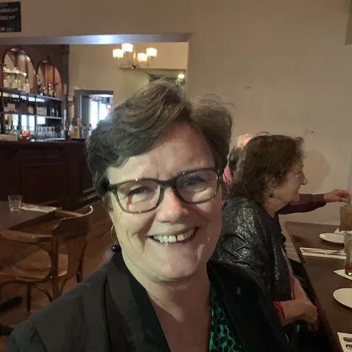 Portrait of Lesley Head