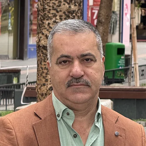 Portrait of Hussein Nahaba