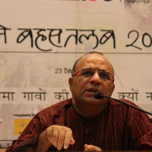 Portrait of Chandraprakash Dwivedi