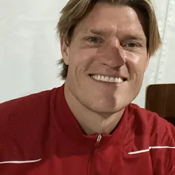 Portrait of Kevin Behrens