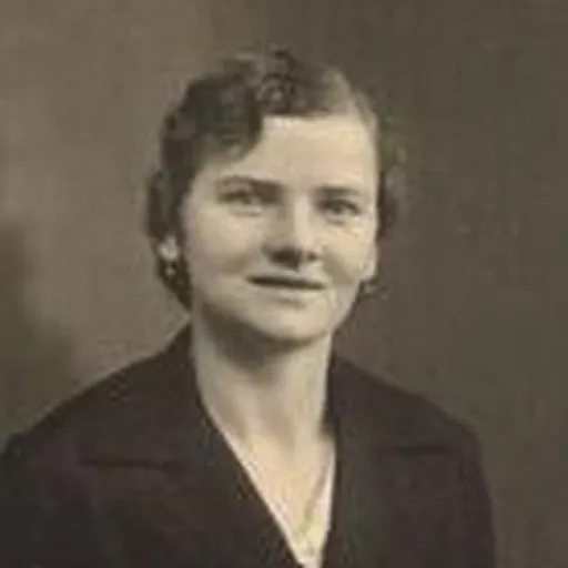 Portrait of Elli Voigt