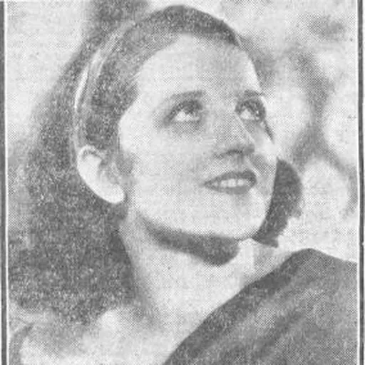 Portrait of Luana Alcañiz