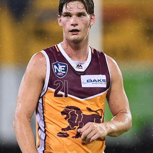 Portrait of Sam Skinner