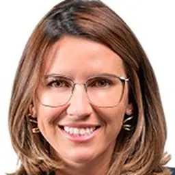 Portrait of Loreny Caetano