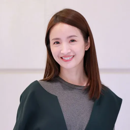 Portrait of Ariel Lin