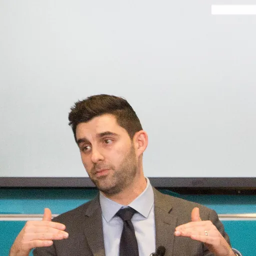 Portrait of Dave Weinstein
