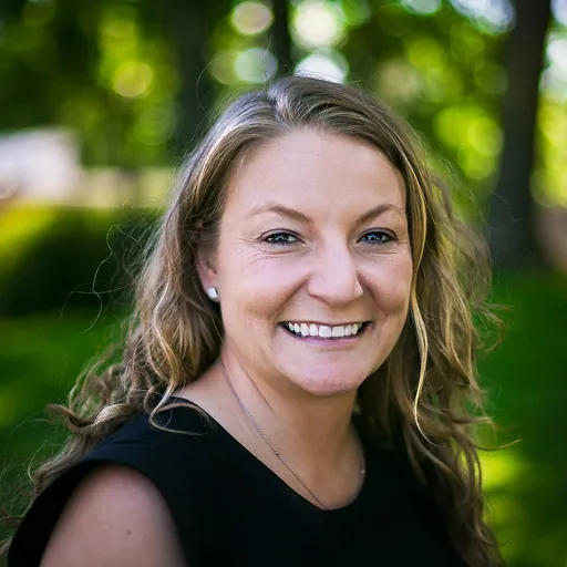 Portrait of Jessica Gill